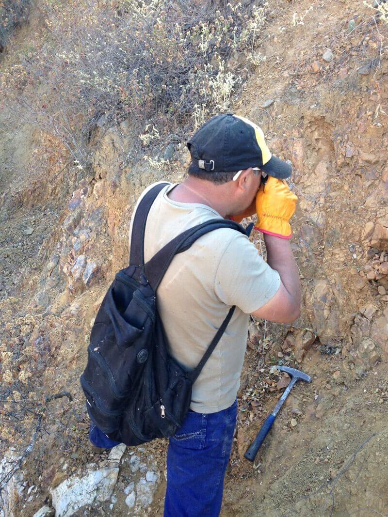 Estudios Geológicos y Geotécnicos Mineros